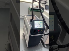 Densidad de energía hasta 120 J/Cm2 Máquina láser de depilación para tipos de piel I-VI